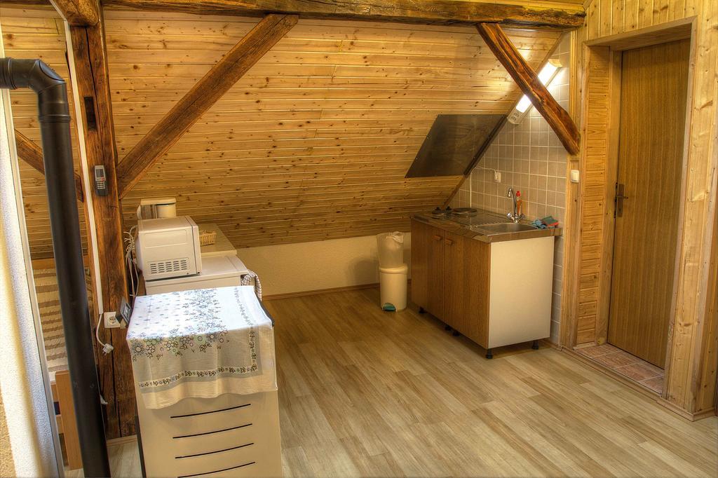 Apartman Anka et Studio Anka Ratkovica Bagian luar foto
